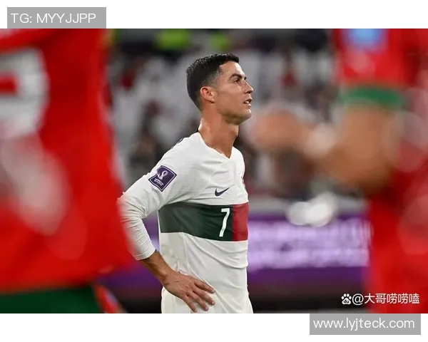 足球巨星C罗精彩瞬间集锦更多高清图片尽在这里