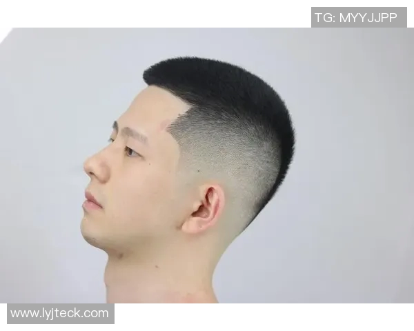 足球明星美式圆寸发型的魅力与风格解析